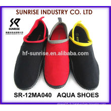 SR-12MA039 Chaussures de sport pour hommes populaires Chaussures d&#39;eau Chaussures de surf Chaussure de marche d&#39;eau